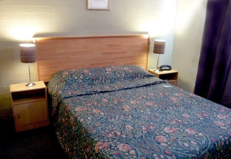 Balan Village Motel Нора Экстерьер фото